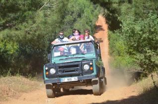 Jeep Safari Adventure tour at the Taurus Mountains