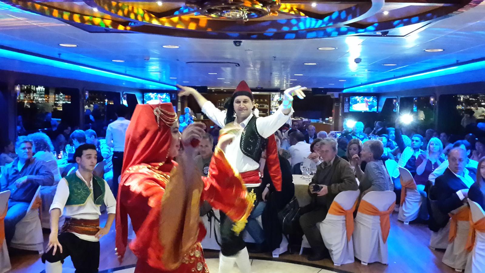 Cahide palazzo maslak 1453 i̇stanbul yılbaşı 2023 İstanbul: Boğaz' da Yılbaşı gecesi yemekli tekne turu - Vigo Tours