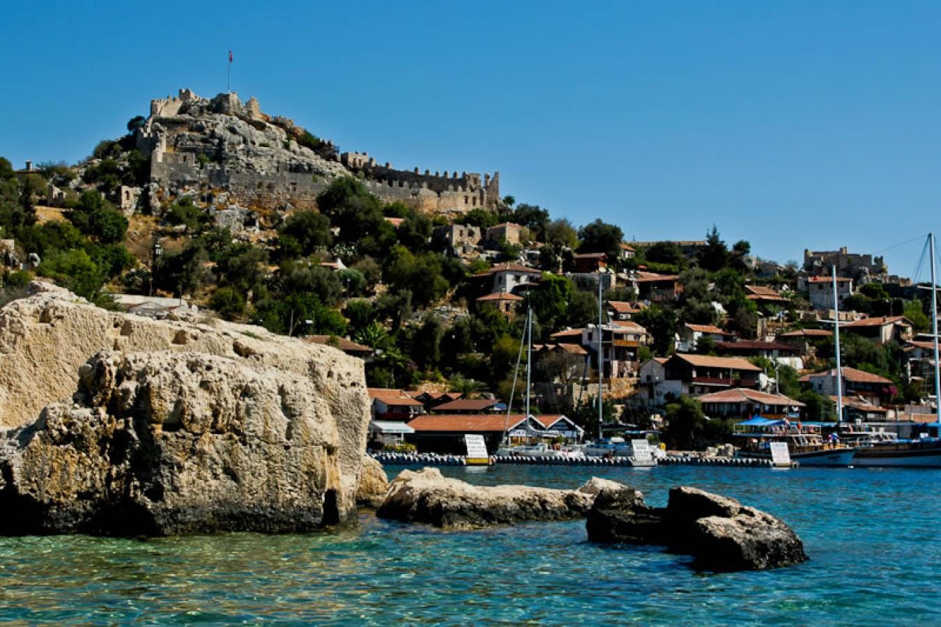 Bootsfahrt in der versunkenen Stadt Kekova von Kas Vigo Tours