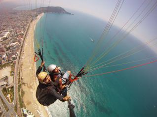 Alanya: Tandem Yamaç Paraşütü Uçuşu