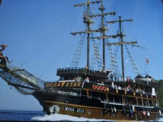 Boat Tour at the Beautiful Bays of Kemer from Belek