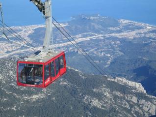 Olympos Seilbahn Tahtali Ausblick Taurusgebirge Natur Landschaft Adrenalin