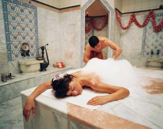 Relaxation massage at the traditional Turkish bath in Side